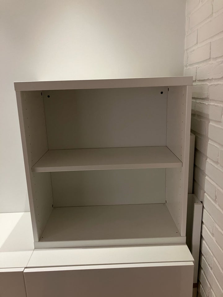 Reol Ikea Bestå b: 60 d: 30 h: 64