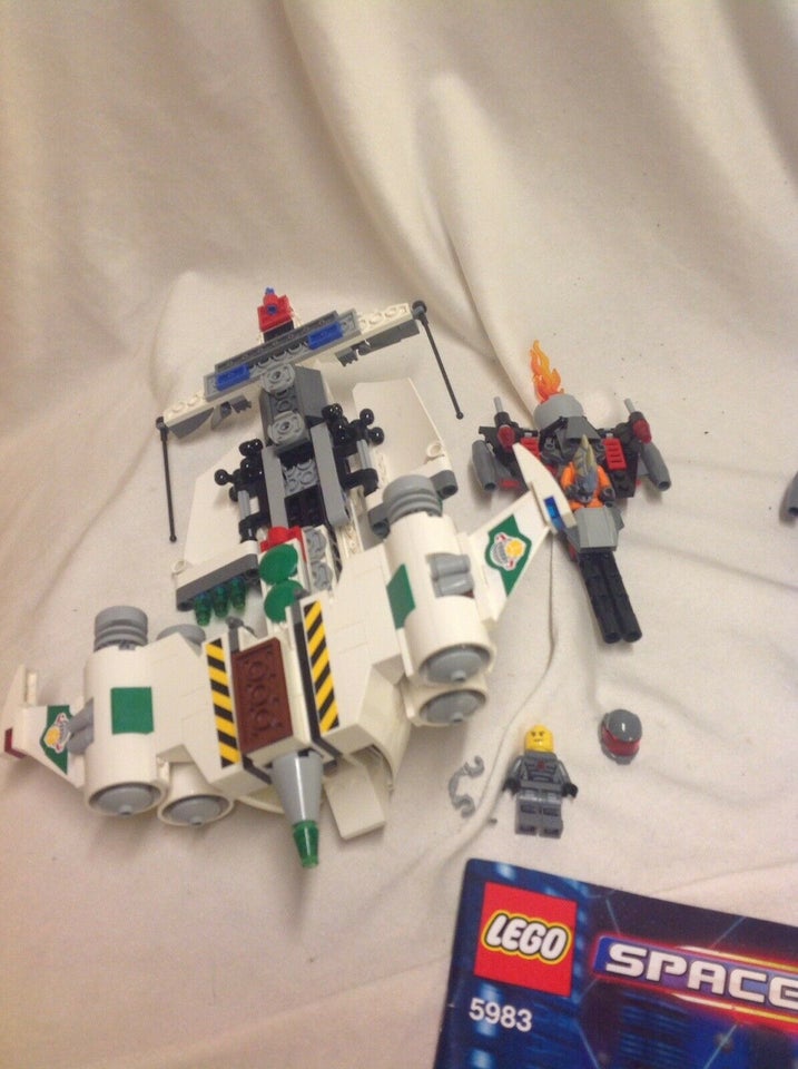 Lego Space Police 5983