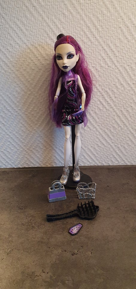 Andet, Monster High