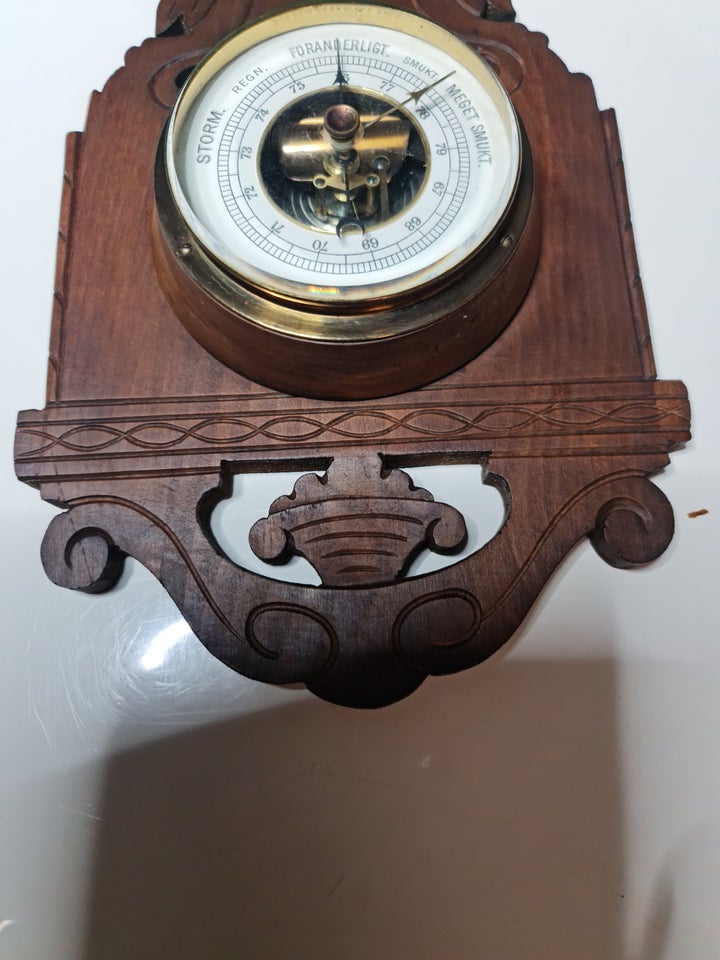 Barometer og termometer