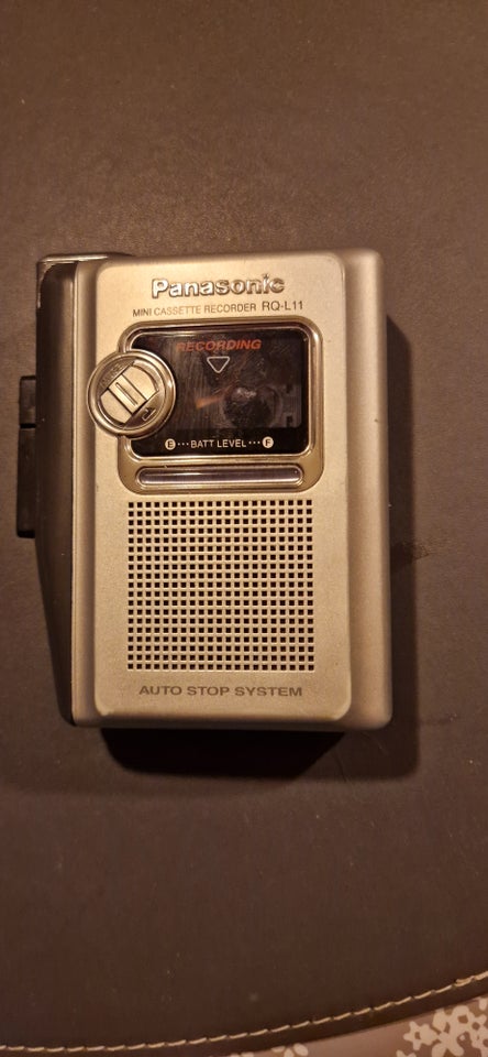 Walkman, Panasonic, RQ-L11