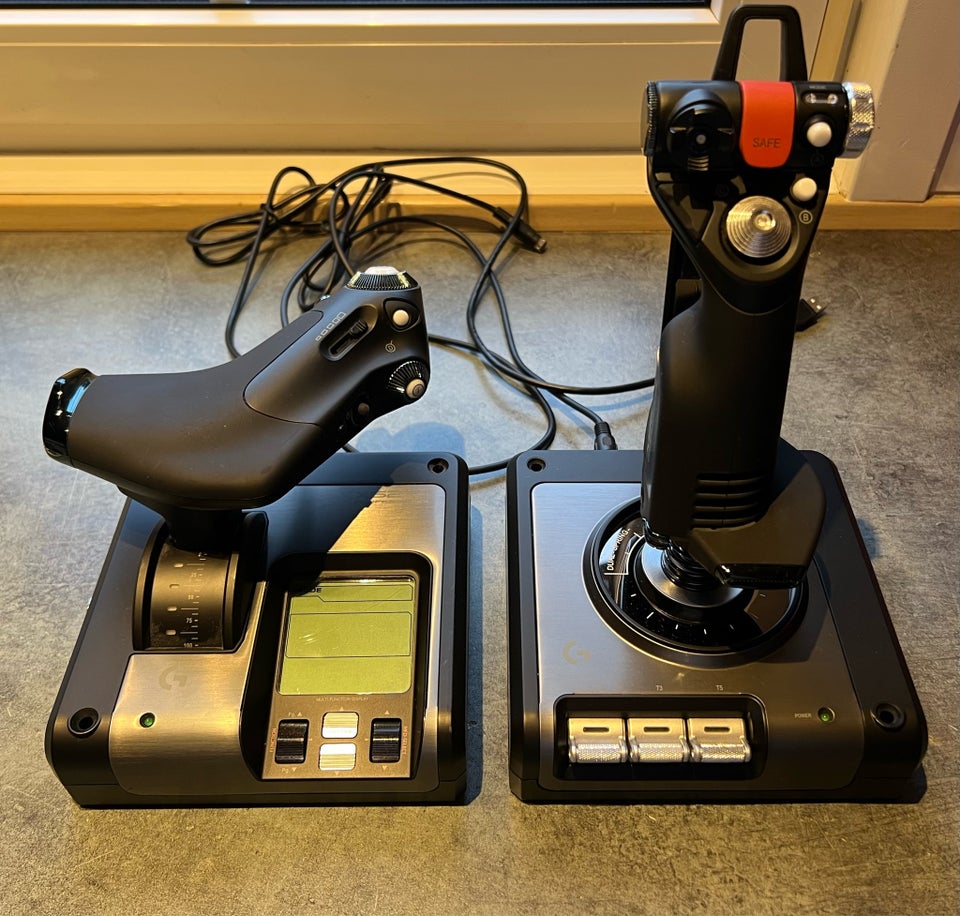 Joystick, Logitech, X52