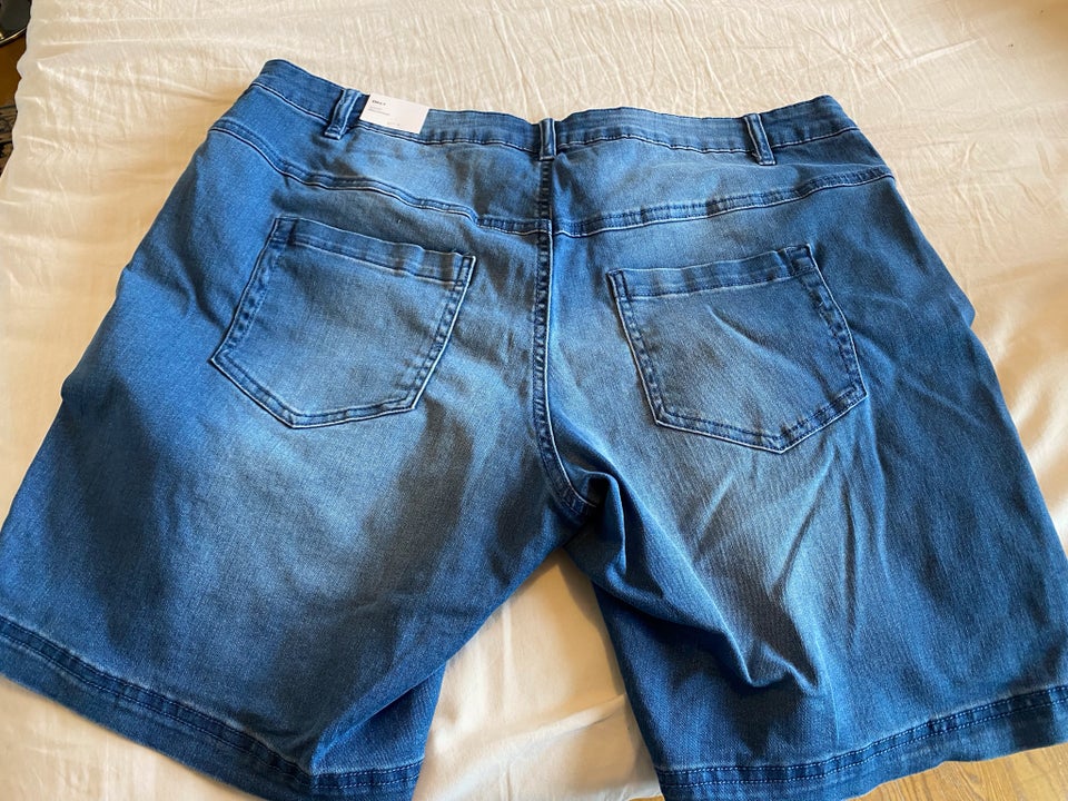 Shorts, Zizzi, str. 50