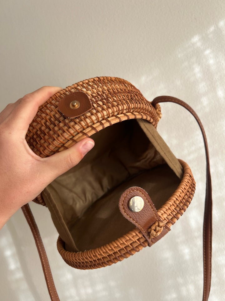 Crossbody, andet mærke, andet