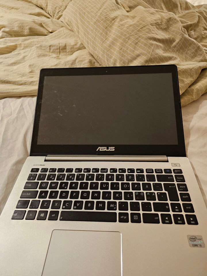 Asus S400C, God