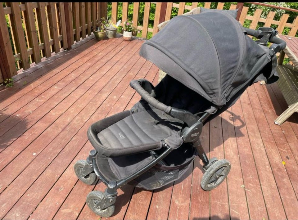 Klapvogn, Britax B-motion plus