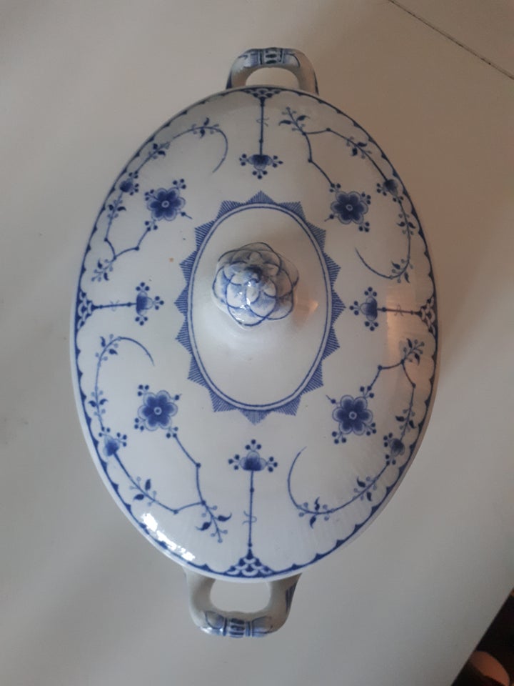 Porcelæn Suppeterrin Furnivals