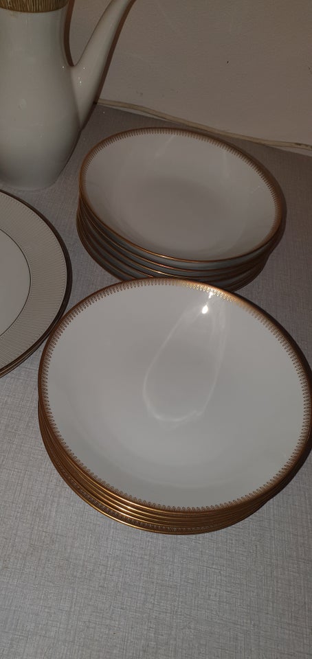 Porcelæn, Porcelæn Service,