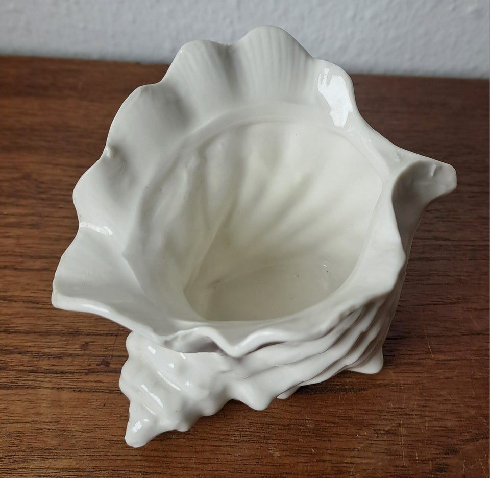 Konkylie i porcelæn Vintage