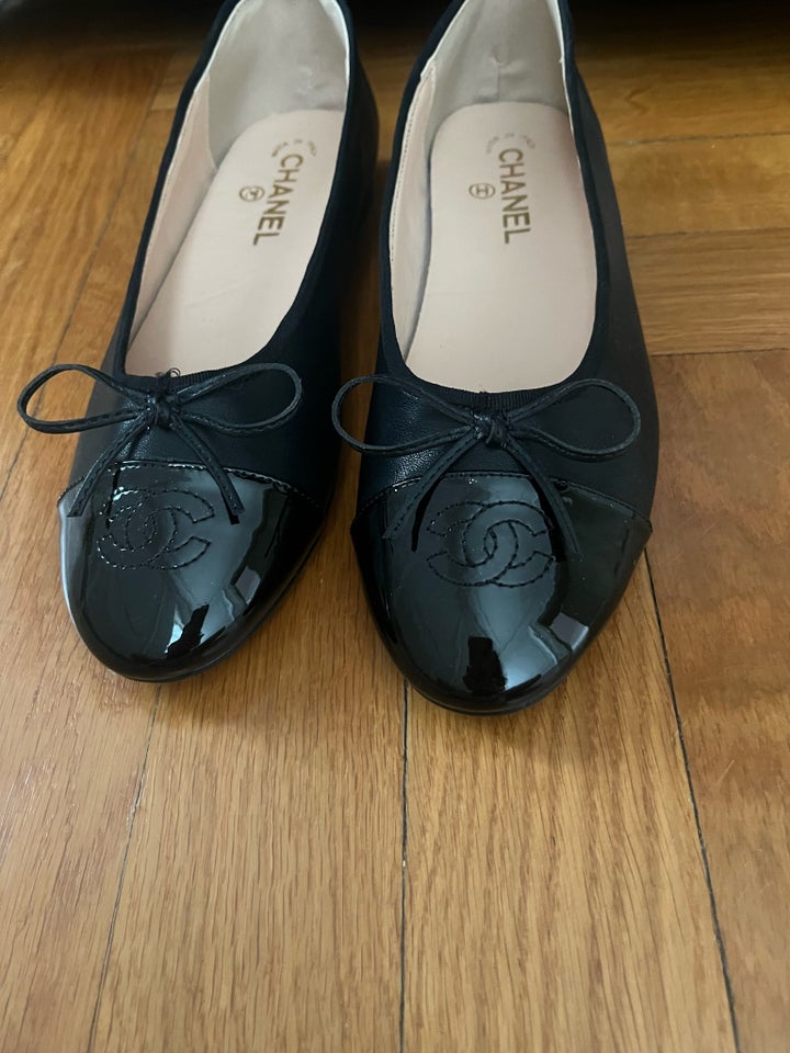 Ballerinasko, str. 38, Chanel