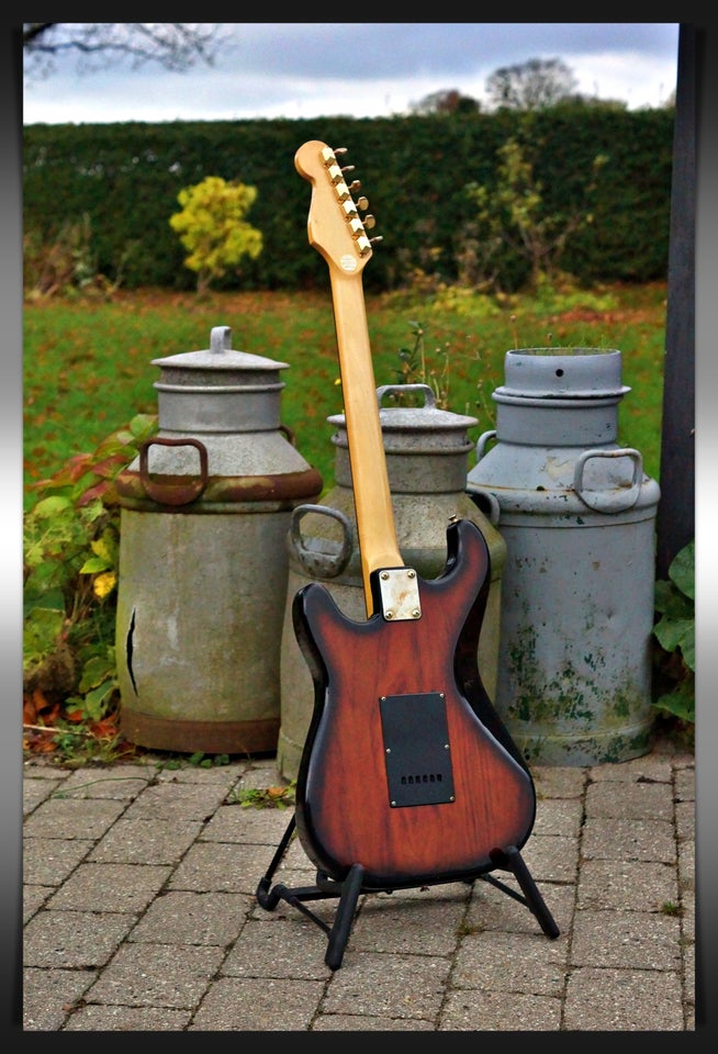 Elguitar, Falcon Stratocaster