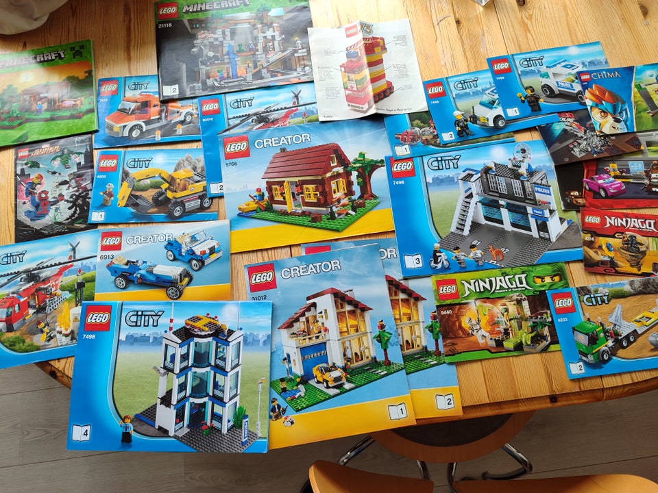 Lego andet Lego Manuals (No parts)