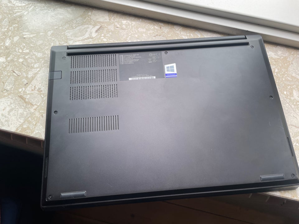 Lenovo ThinkPad E14 i5-10210U