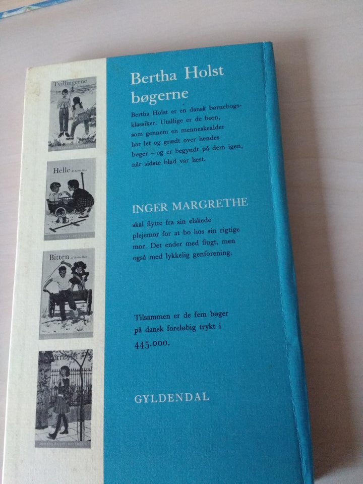 Inge Margrethe, Bertra Holst