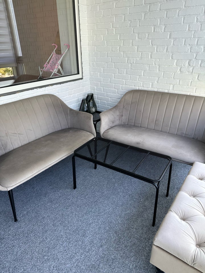 Sofa borde og puf -