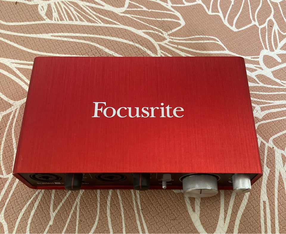 Lydkort, Focusrite Scarlett 2i2