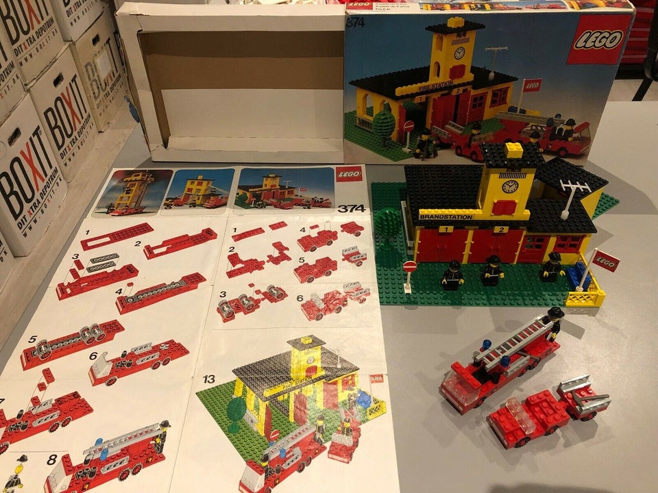 Lego City 374 MED KASSE OG