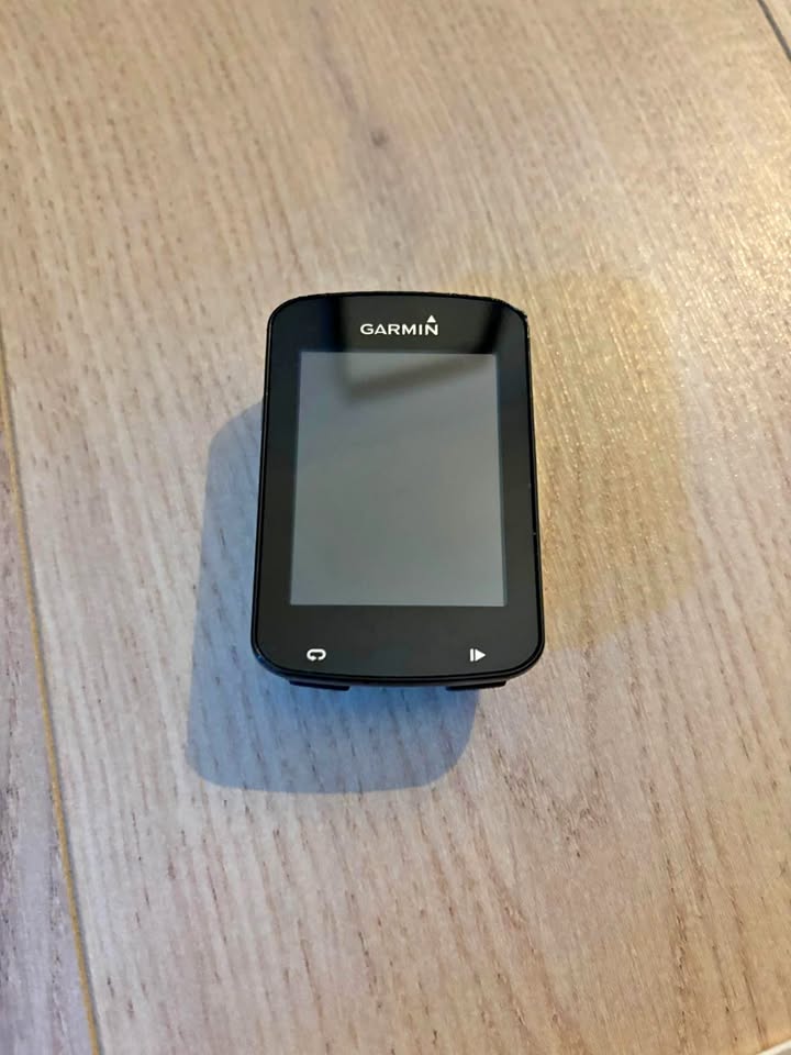 Cykelcomputer, Garmin Edge 820