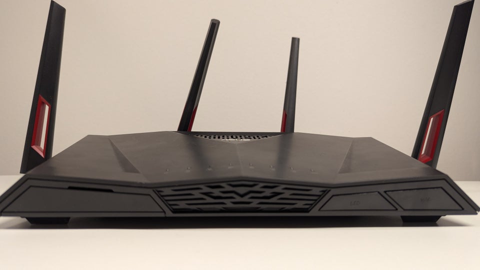 Router Asus God