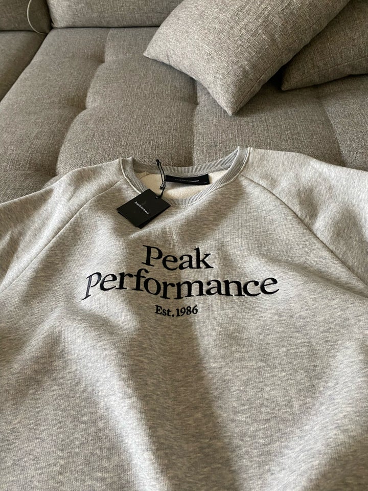 Sweatshirt, Peak Performance,