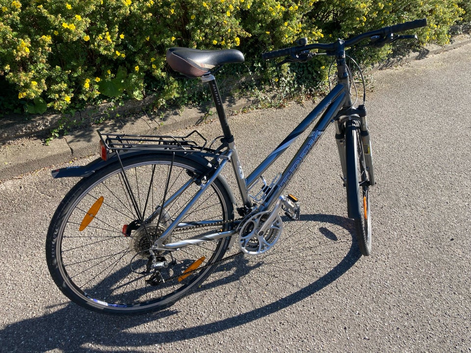 Damecykel, Trek, 43 cm stel