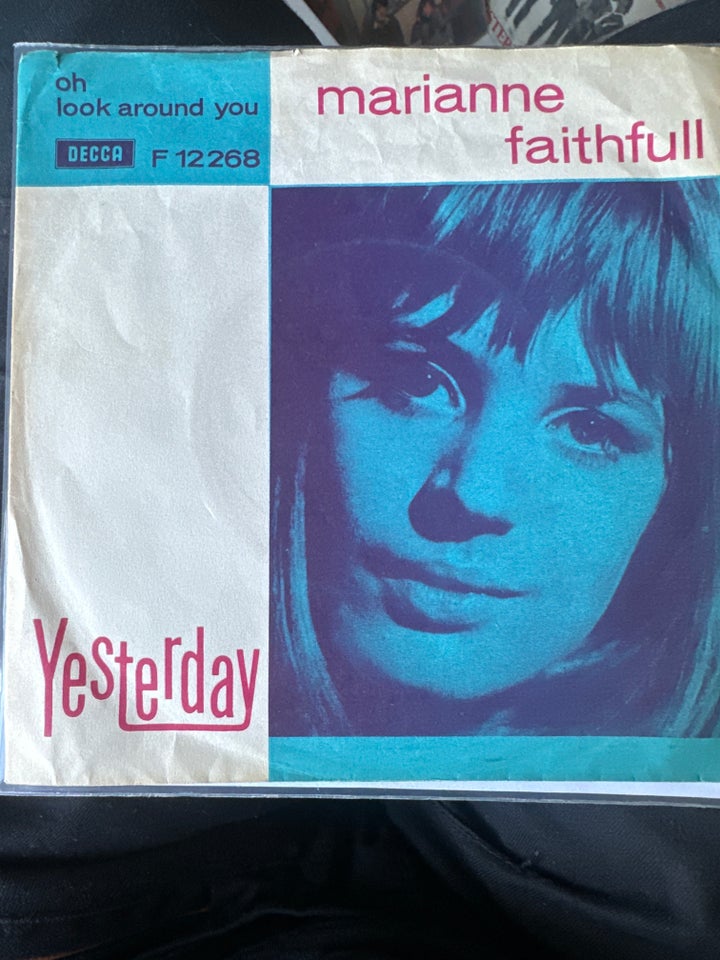 Single, Marianne faithful