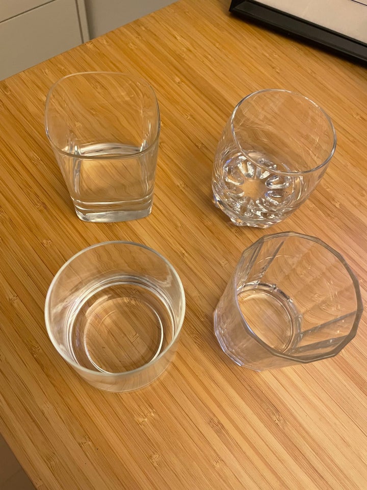 Glas, Whiskey glasses