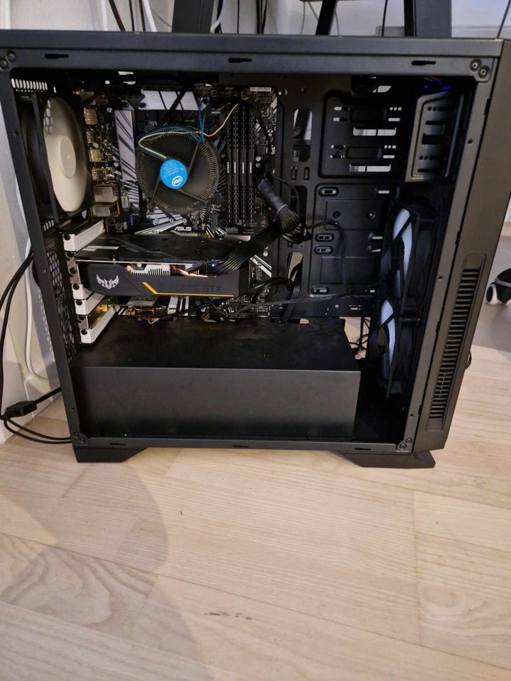 Selvbyg, GTX 1650 4GB, I5 8400 Ghz