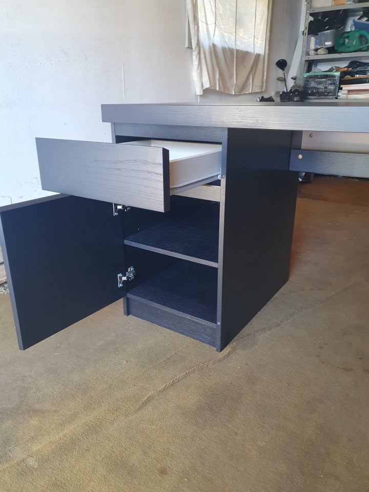 Skrive-/computerbord Ikea malm