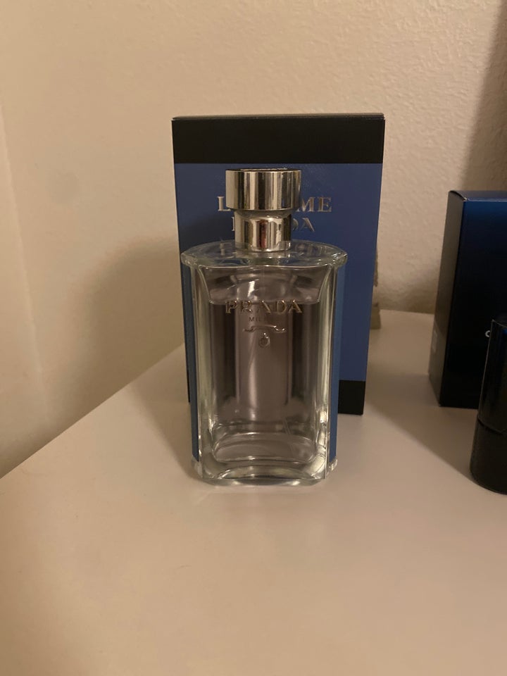 Herreparfume, Prada og lattafa