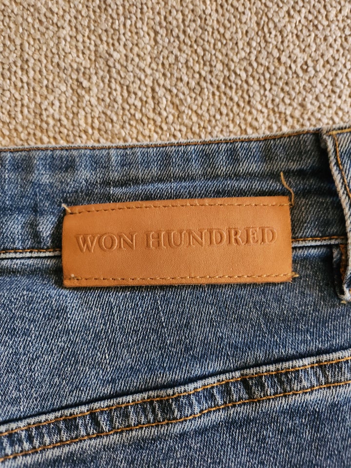 Jeans, Won Hundred dean A, str. 33