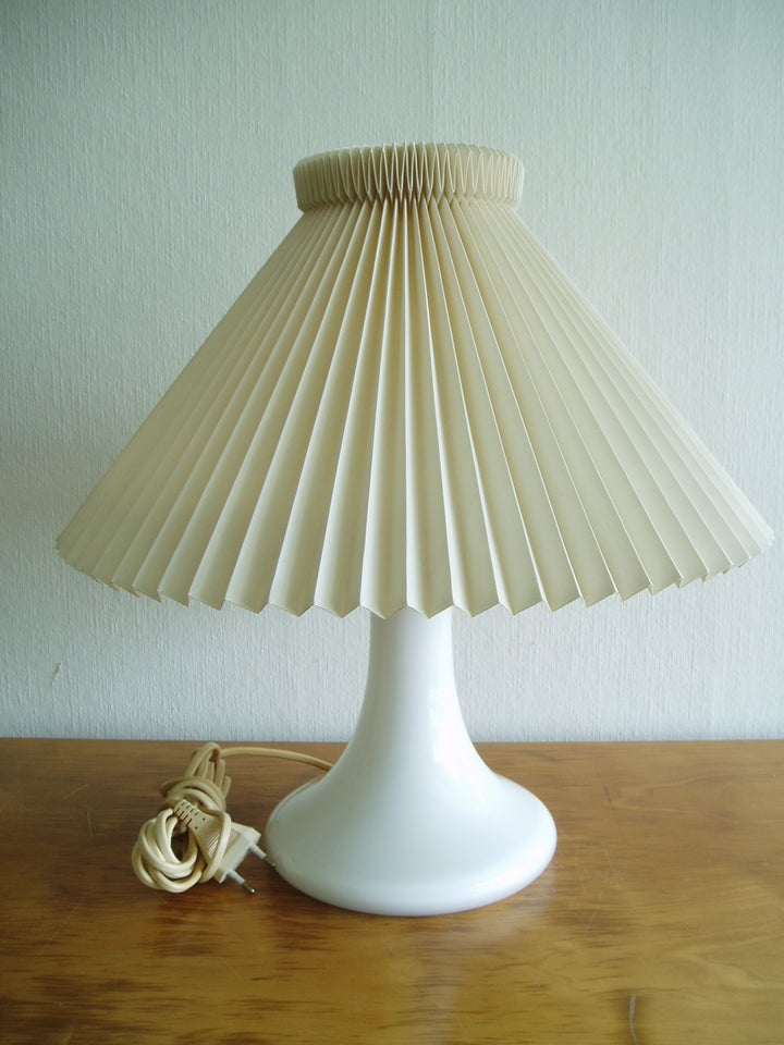 Le Klint bordlampe