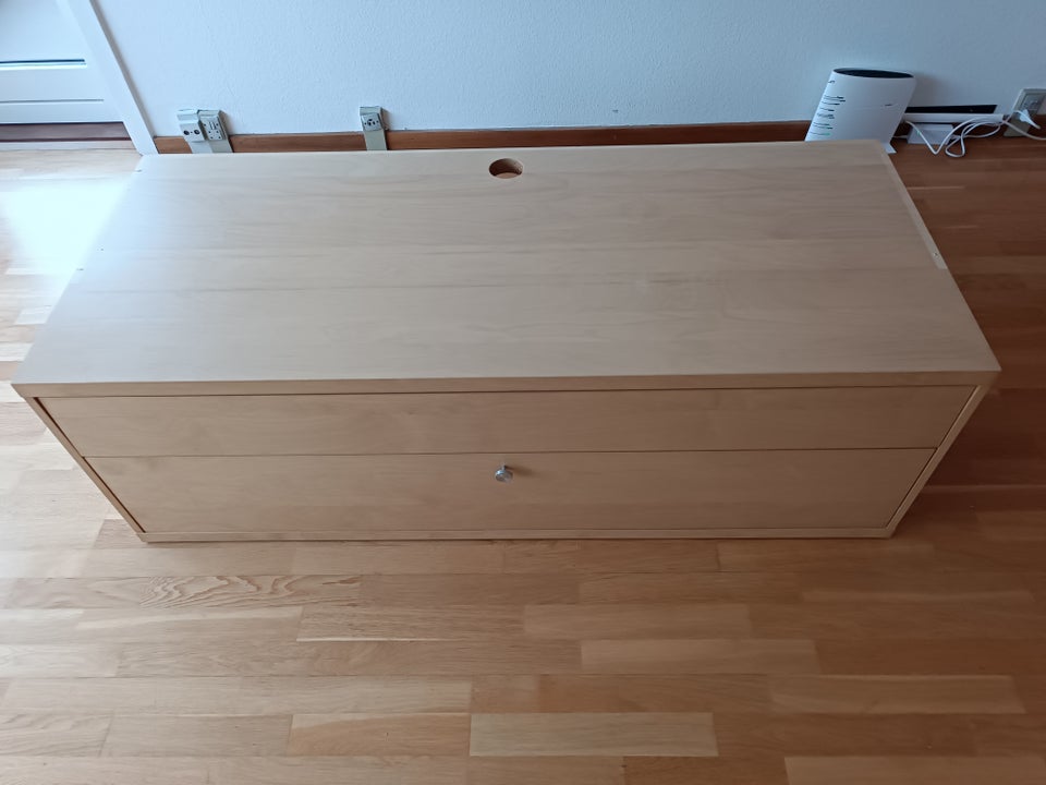 TV-skab, Gratis -IKEA, b: 145 d: 60