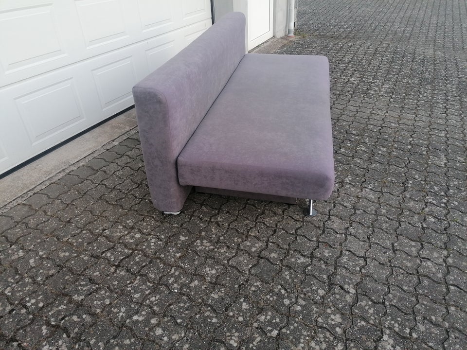 Sovesofa, b: 194 l: 145 h: 40