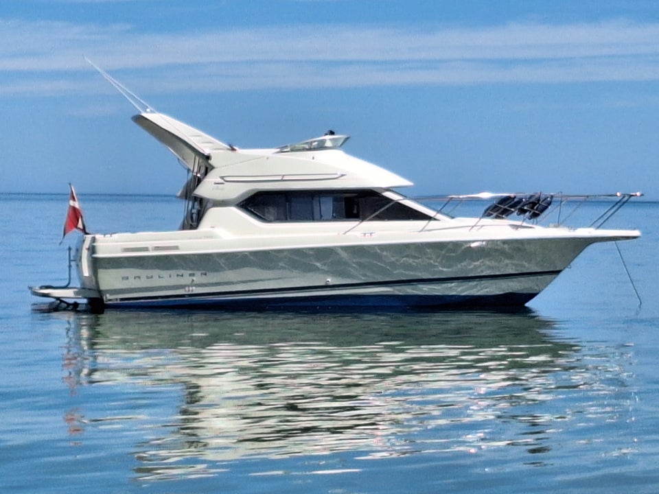 Bayliner med flybridge - ev