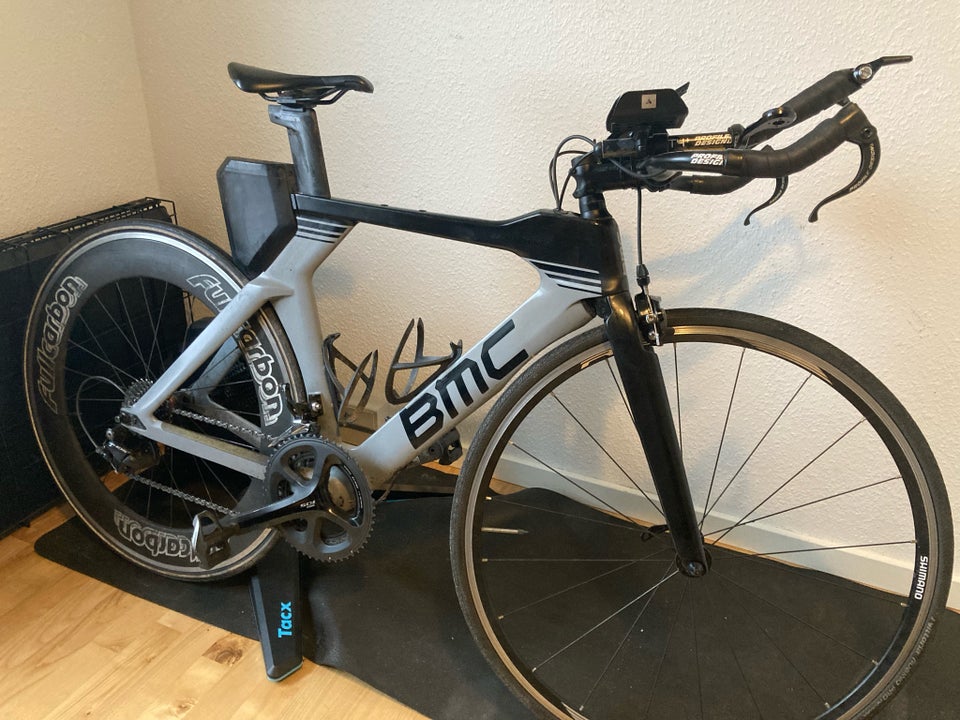 Triatloncykel, BMC Timemachine 02