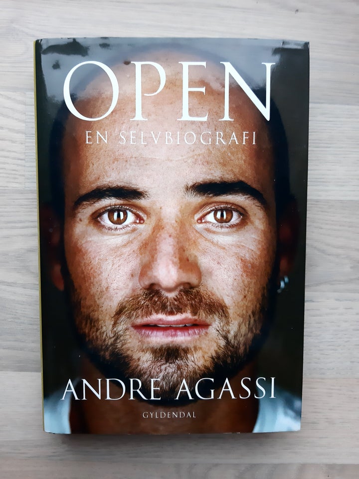 Open, A. Agassi, genre: biografi