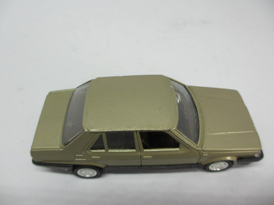 Modelbil, Polistil Fiat Regata,