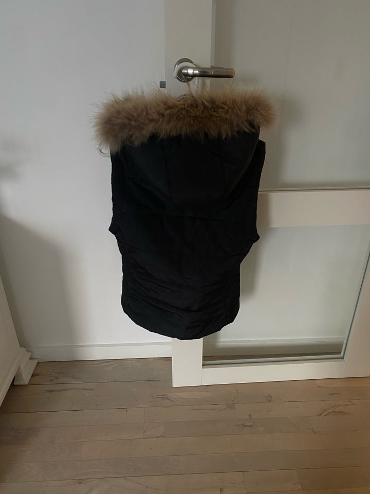 Vest, str. 32, Moncler