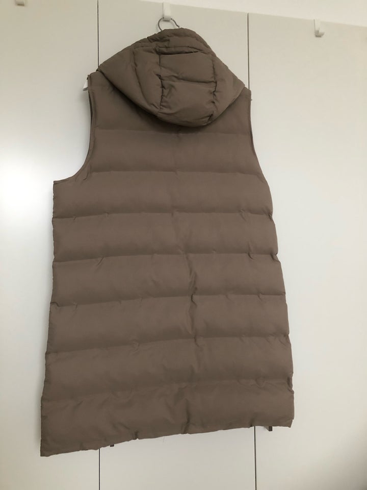 Vest, str. 40, Zara