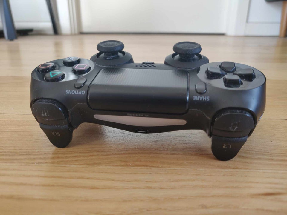 Playstation 4, PS4 controller, God