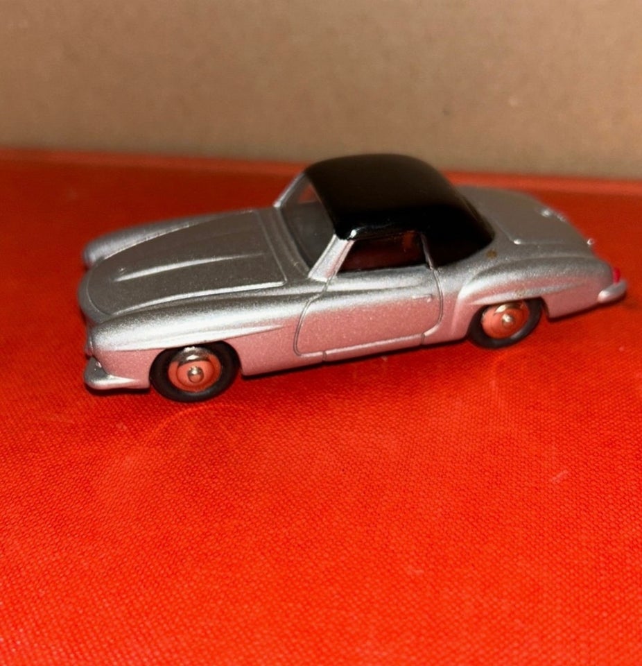 Modelbil, Mercedes 190 sl, skala