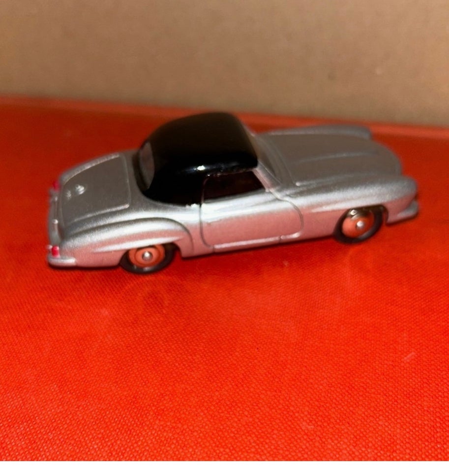 Modelbil, Mercedes 190 sl, skala