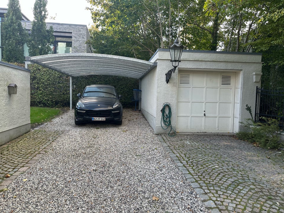 Carport