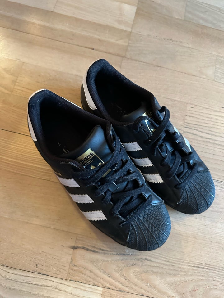 Sneakers, str. 39,5, Adidas