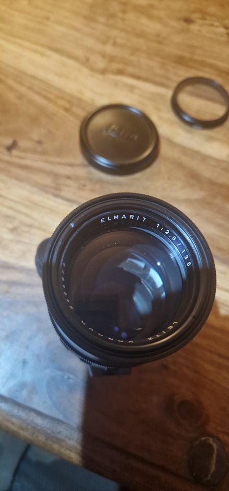 Leica Elmarit 1:2.8 / 135 M mount,