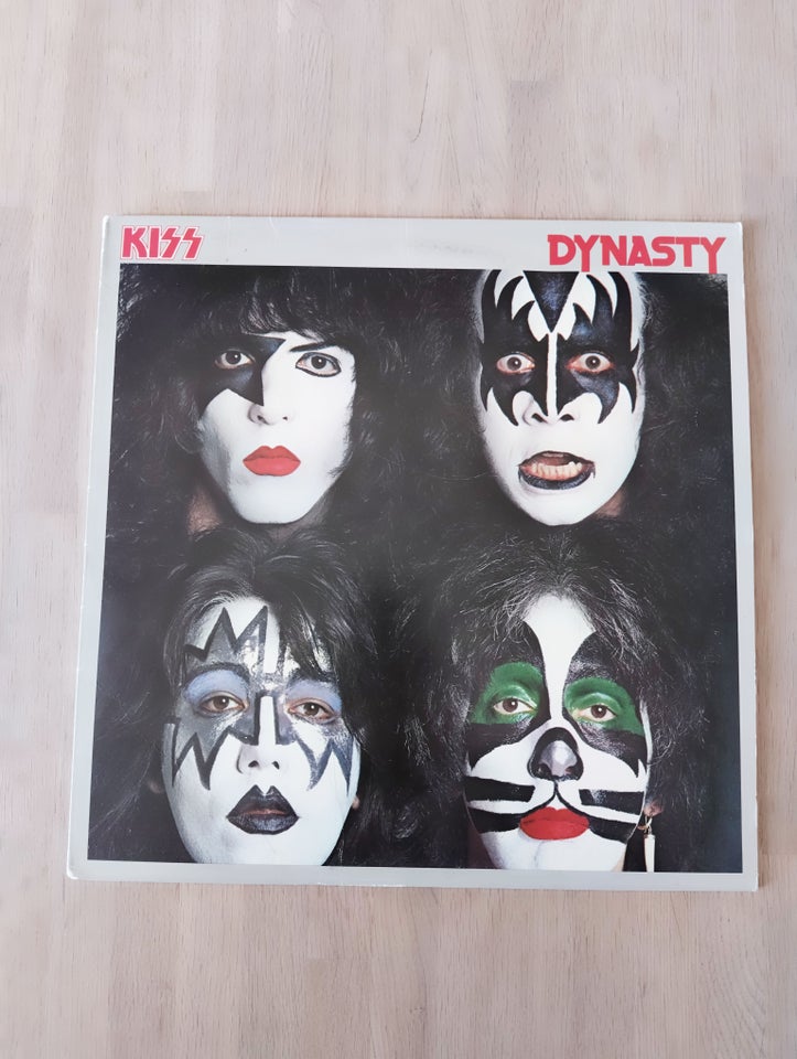 LP, Kiss, Dynasty