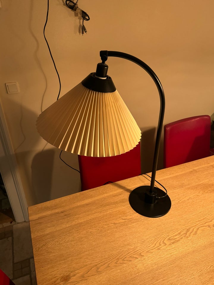 Lampe, Le Klint 366