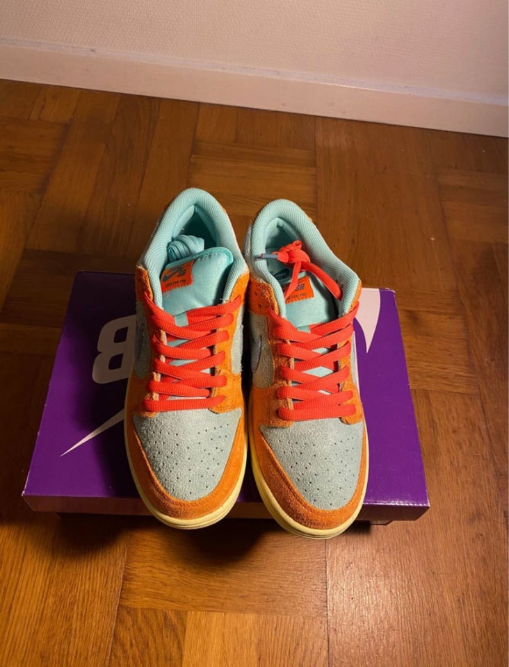 Sneakers, Nike SB Orange Emerald