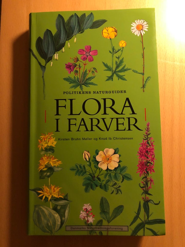 Flora i farver, Politikens